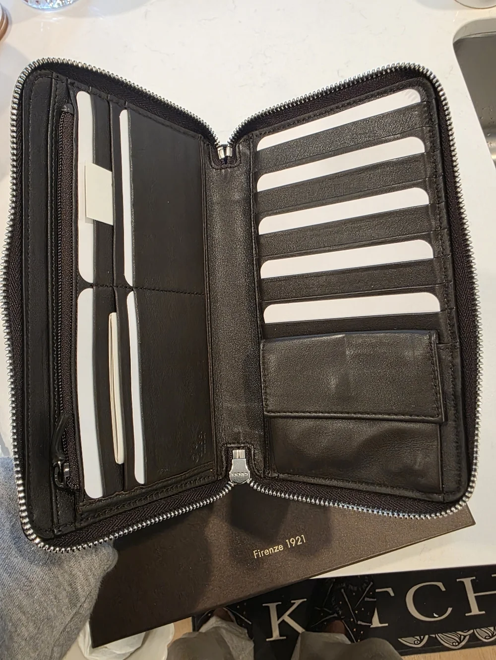 Gucci Microguccissima Large Zip Around Organizer Wallet in Black - Picture 6 of 12